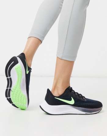 Nike Running Air Zoom Pegasus 37 Crne - Ženske Tenisice | 93620WURH